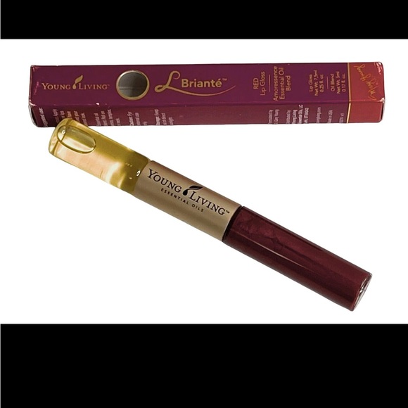 L Briante Young Living Bold Red Amoressence Lip Gloss/essential Oil Duo.
